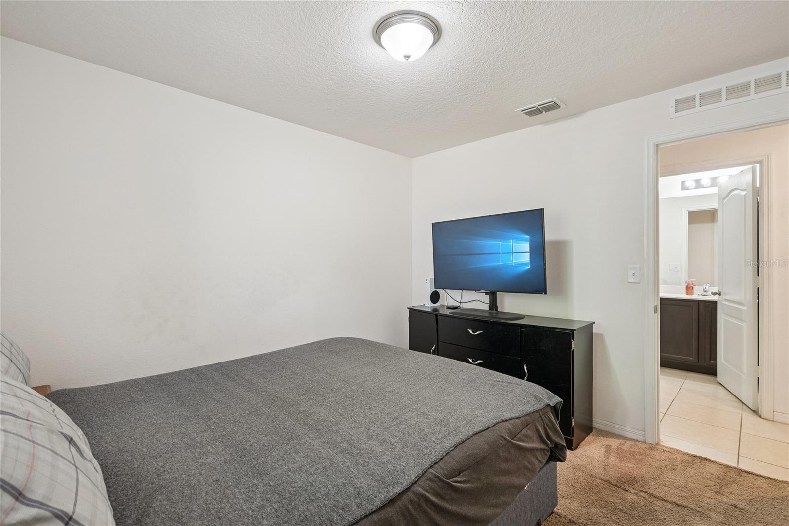 3002 GREYNOLDS ST, DELTONA, FL, 32738