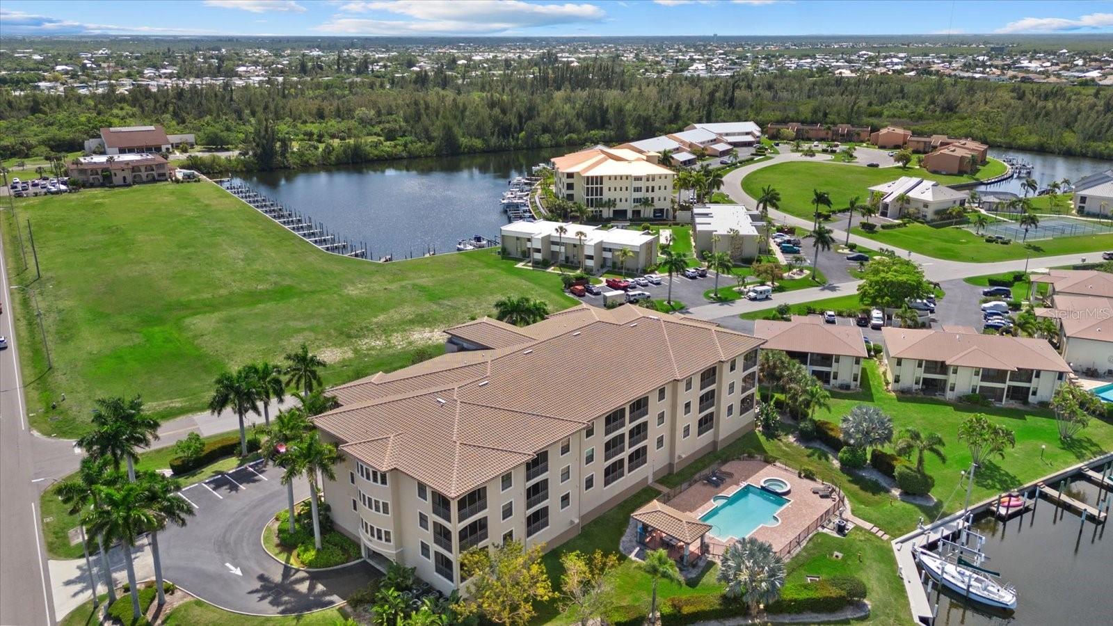 1349 AQUI ESTA DR #136, PUNTA GORDA, FL, 33950