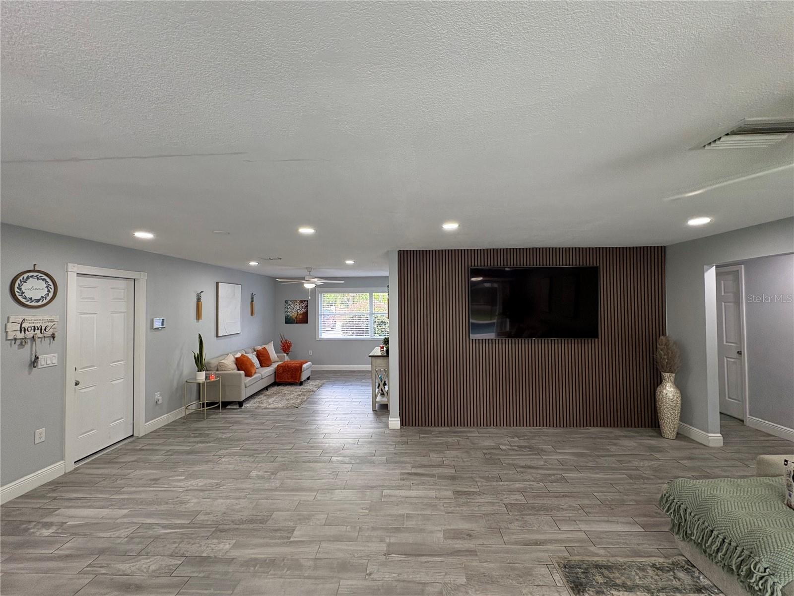 1203 USTLER RD, APOPKA, FL, 32712
