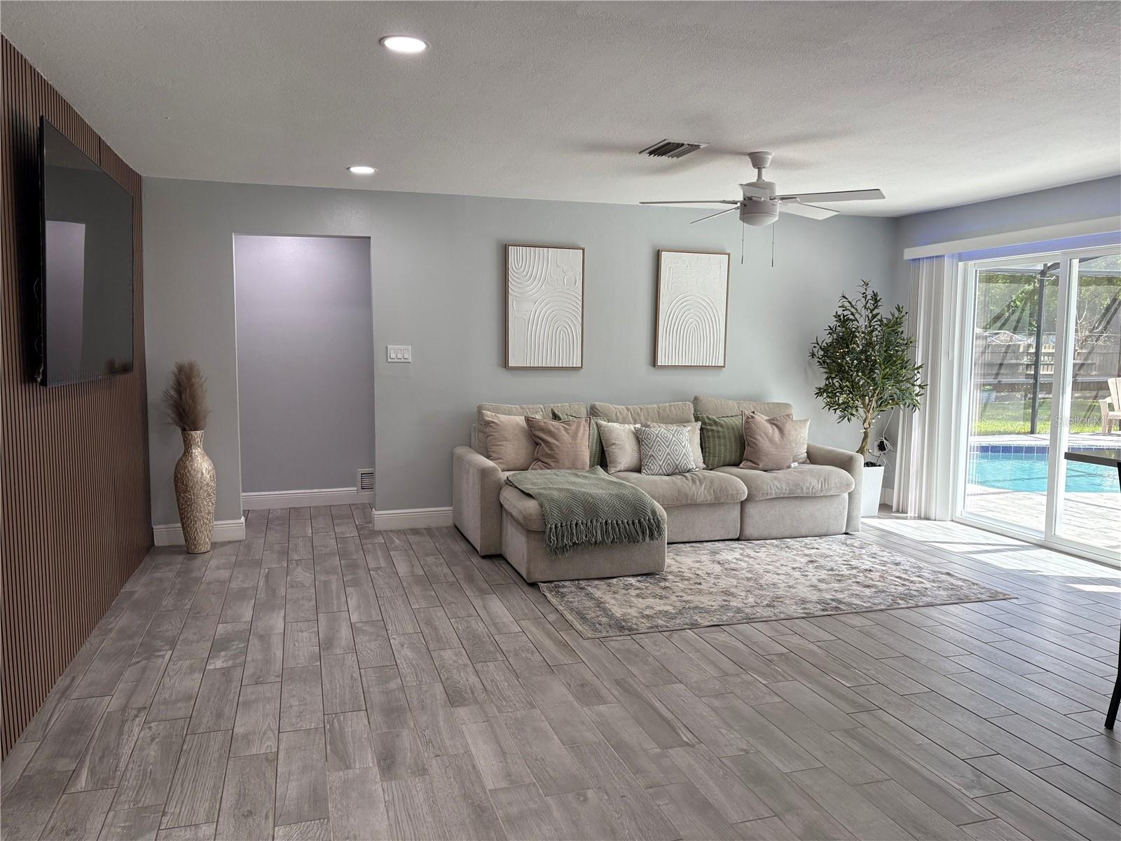 1203 USTLER RD, APOPKA, FL, 32712