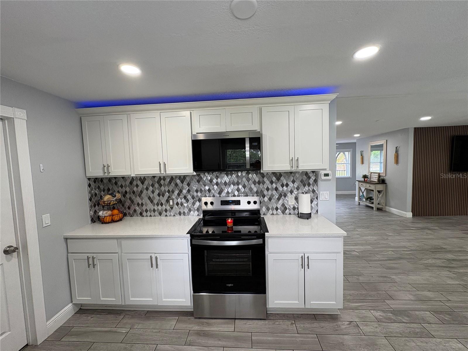 1203 USTLER RD, APOPKA, FL, 32712
