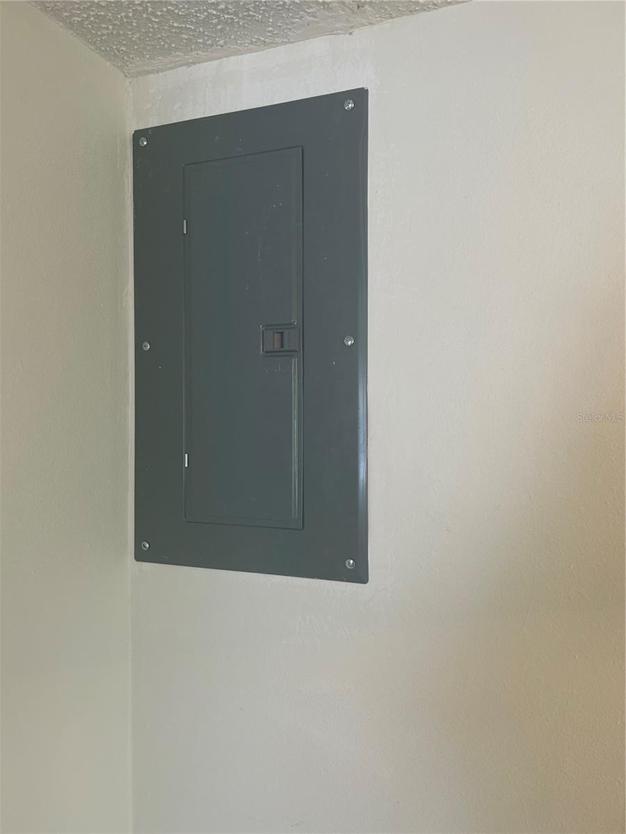 383 S MCMULLEN BOOTH RD #68, CLEARWATER, FL, 33759