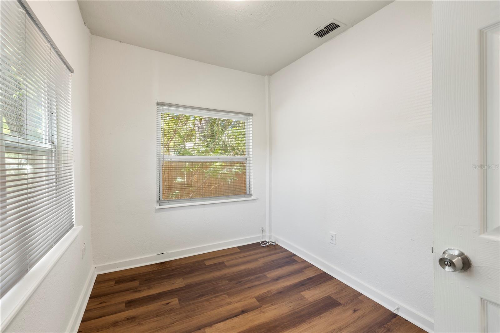 665 26TH AVE S, ST PETERSBURG, FL, 33705