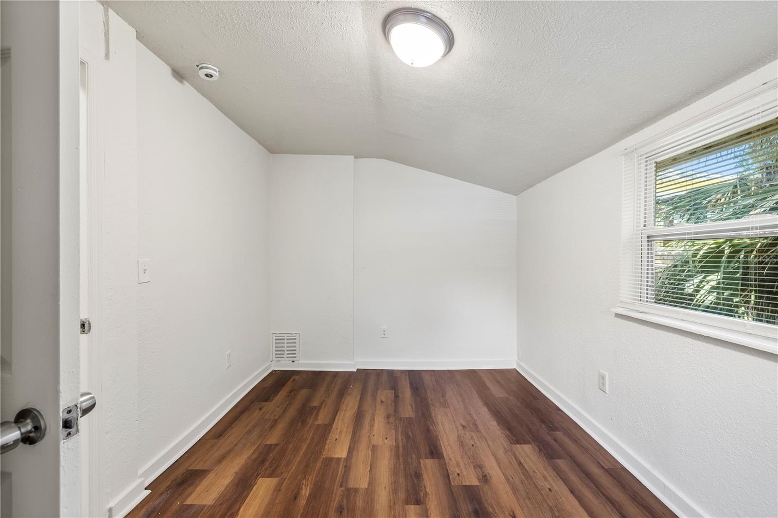 665 26TH AVE S, ST PETERSBURG, FL, 33705