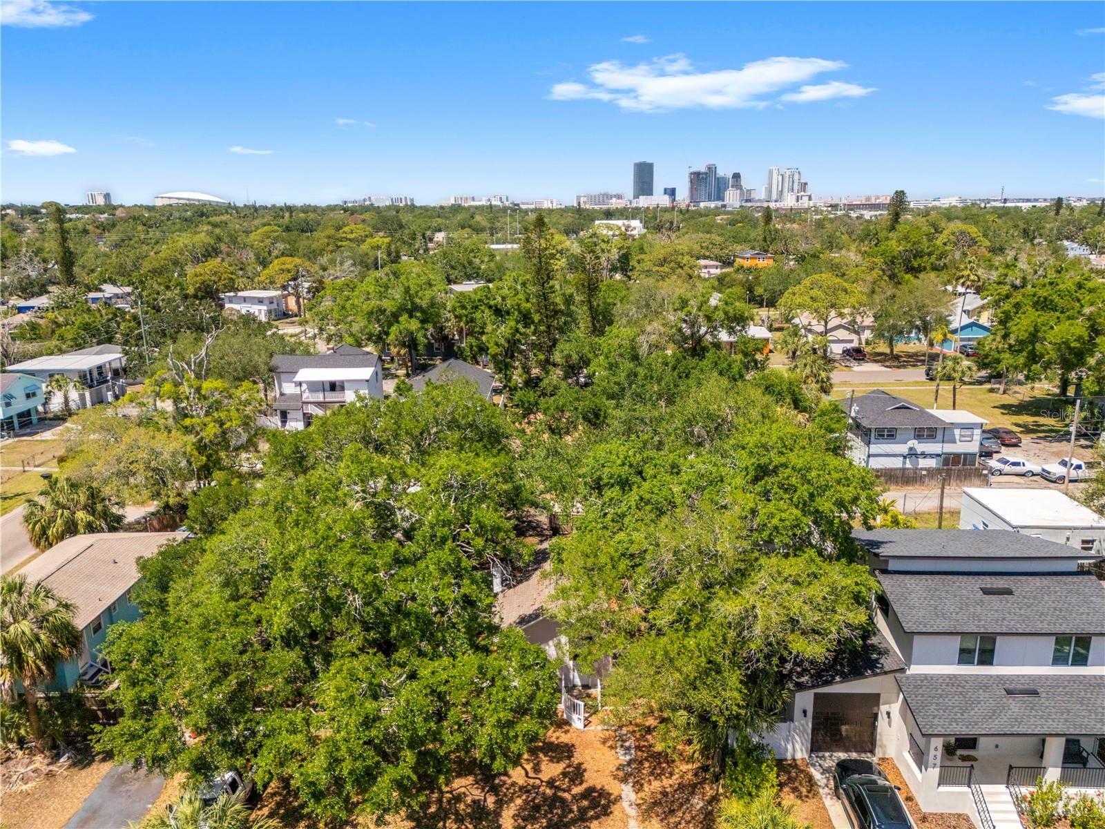 665 26TH AVE S, ST PETERSBURG, FL, 33705