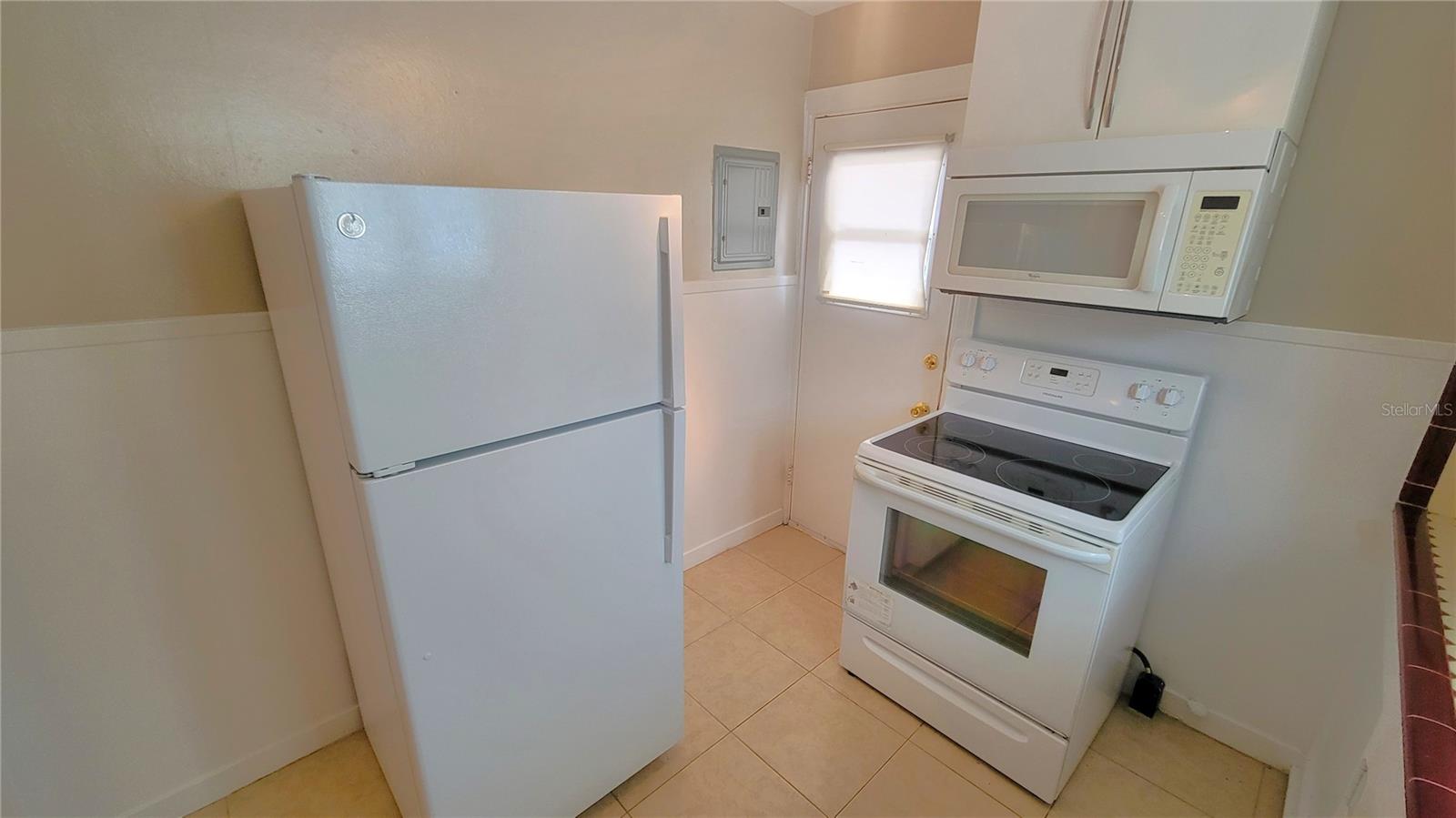 520 N 11TH AVE N #2, ST PETERSBURG, FL, 33701