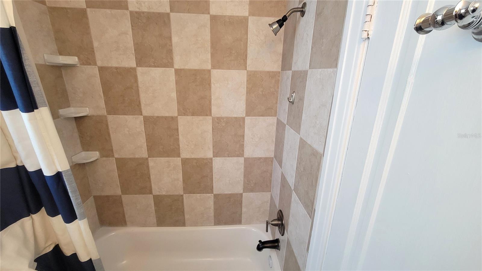 520 N 11TH AVE N #2, ST PETERSBURG, FL, 33701