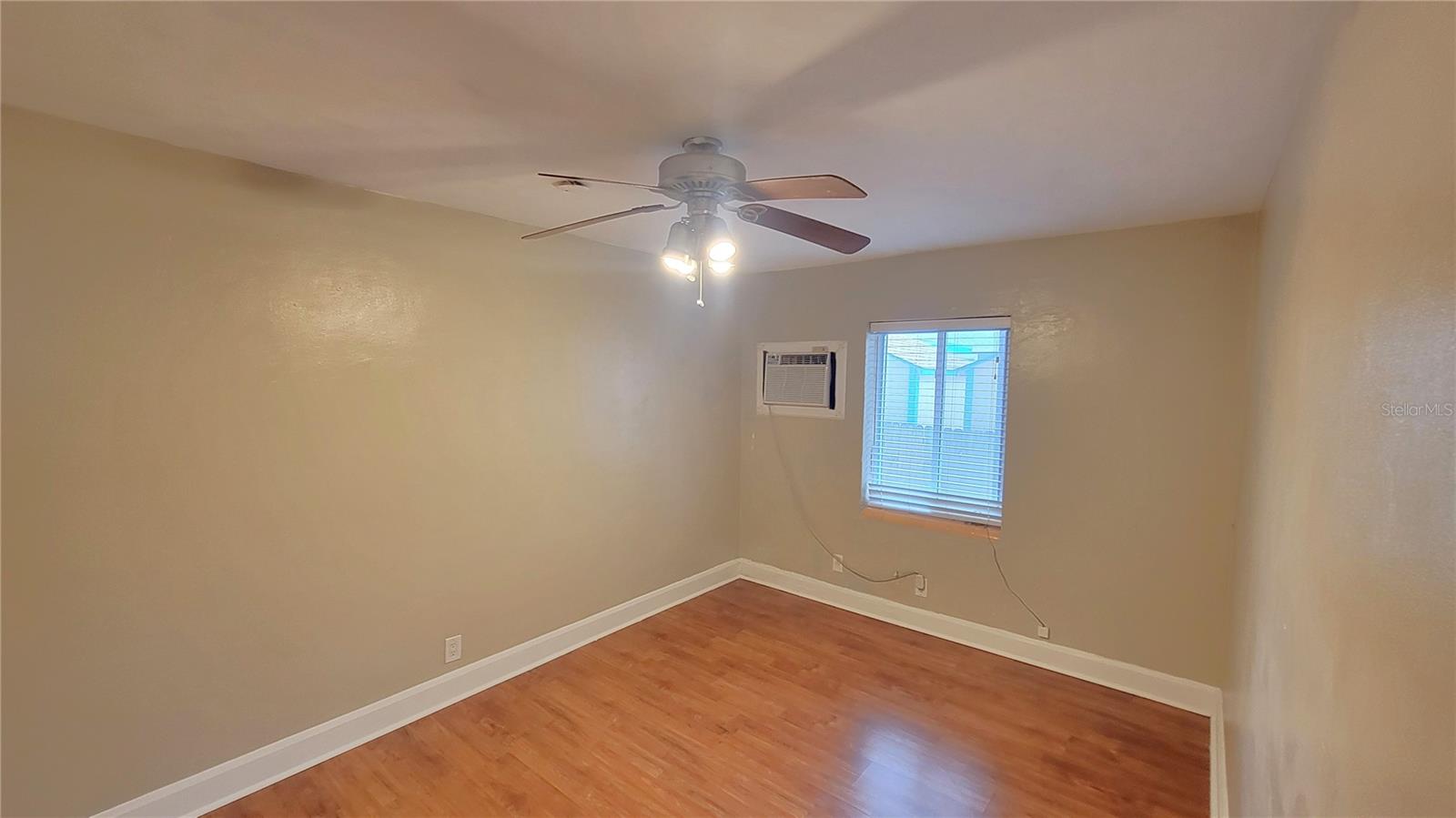 520 N 11TH AVE N #2, ST PETERSBURG, FL, 33701