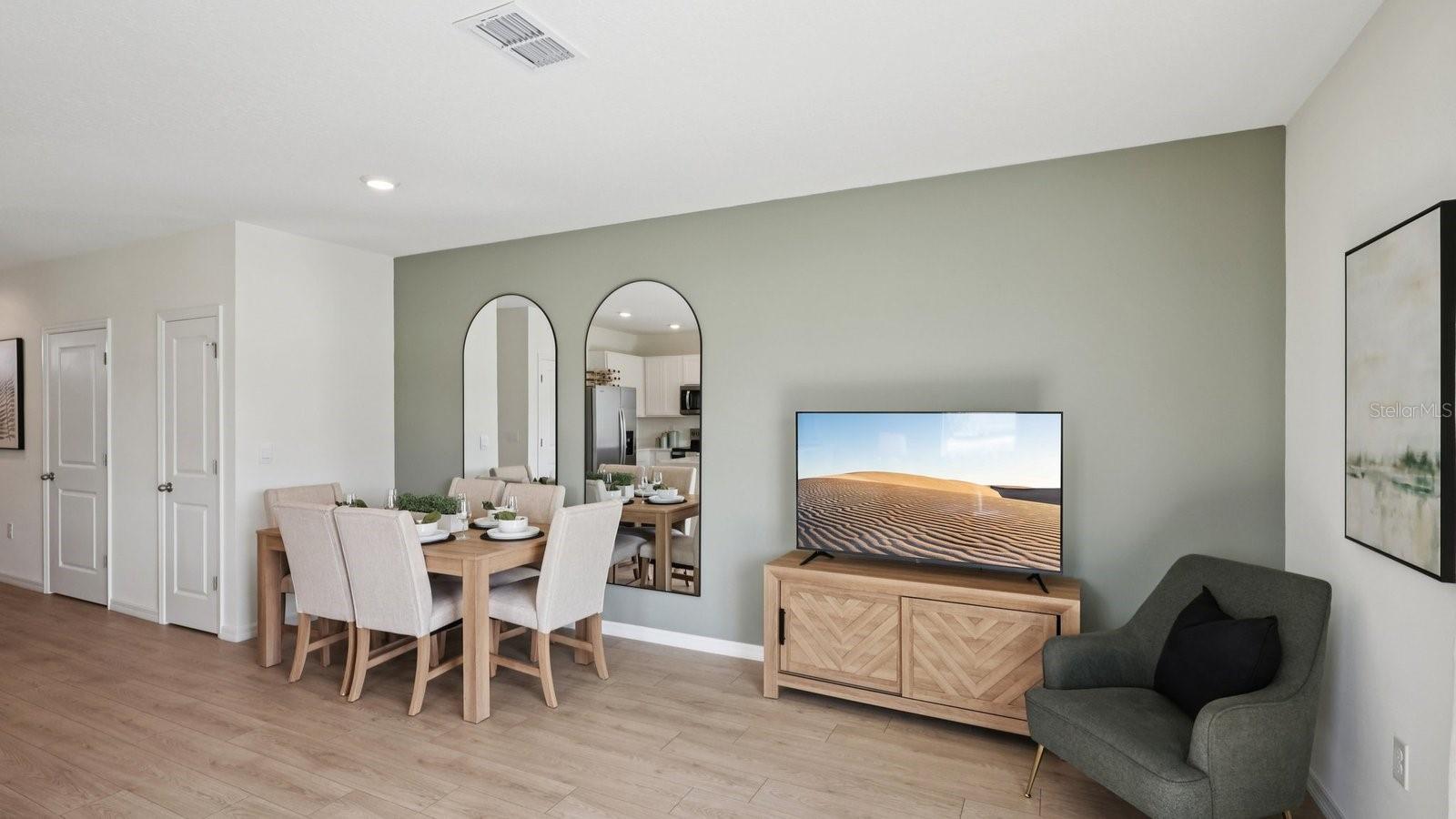 31196 MIDNIGHT SUN WAY, WESLEY CHAPEL, FL, 33545