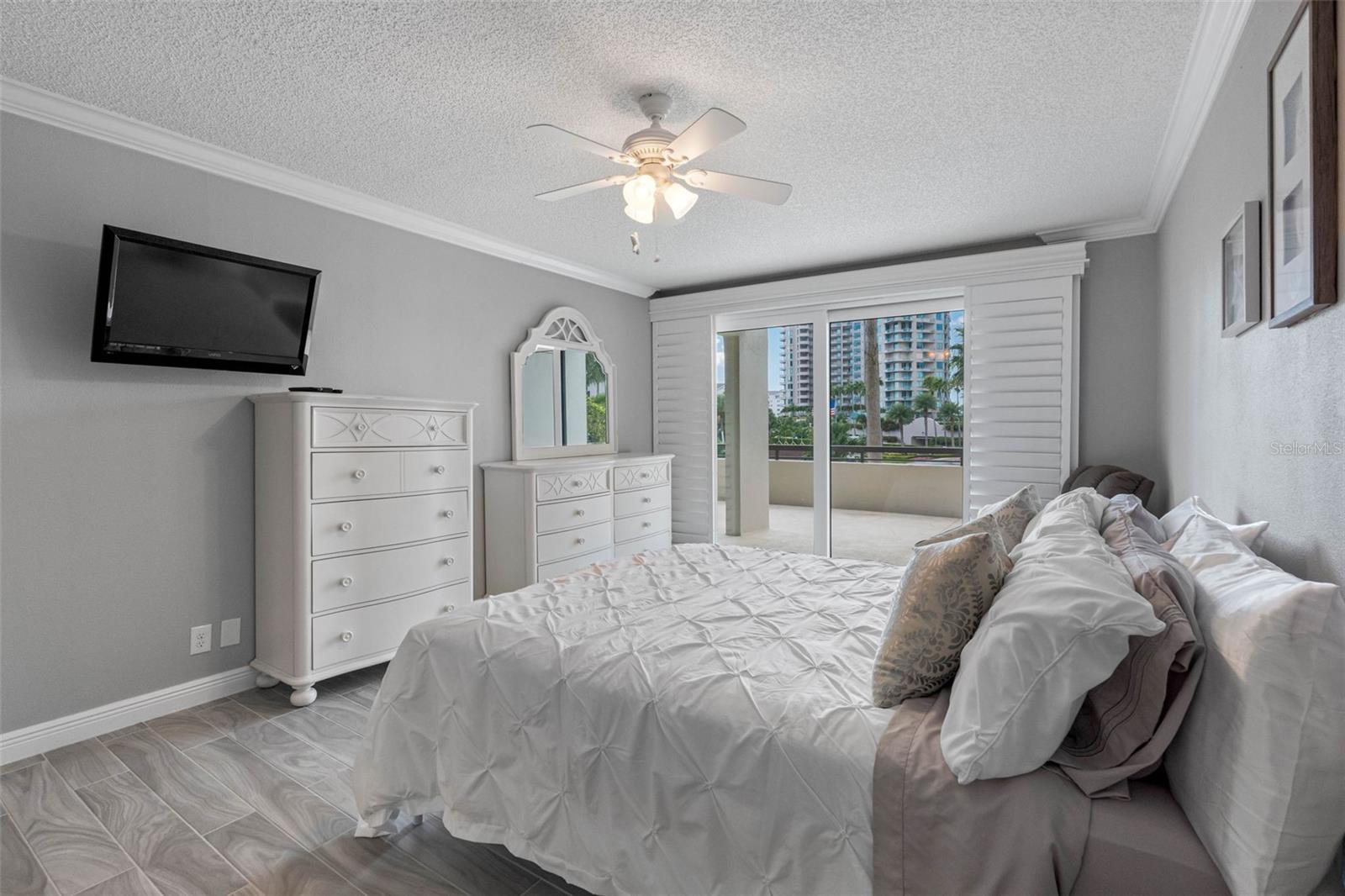 1501 GULF BLVD #102, CLEARWATER BEACH, FL, 33767