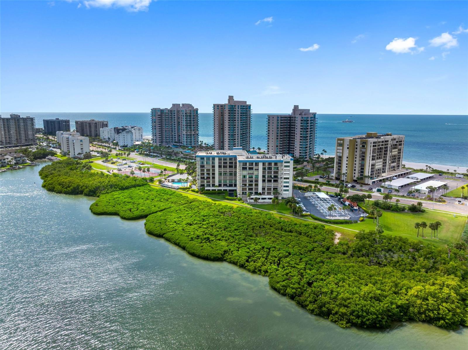 1501 GULF BLVD #102, CLEARWATER BEACH, FL, 33767