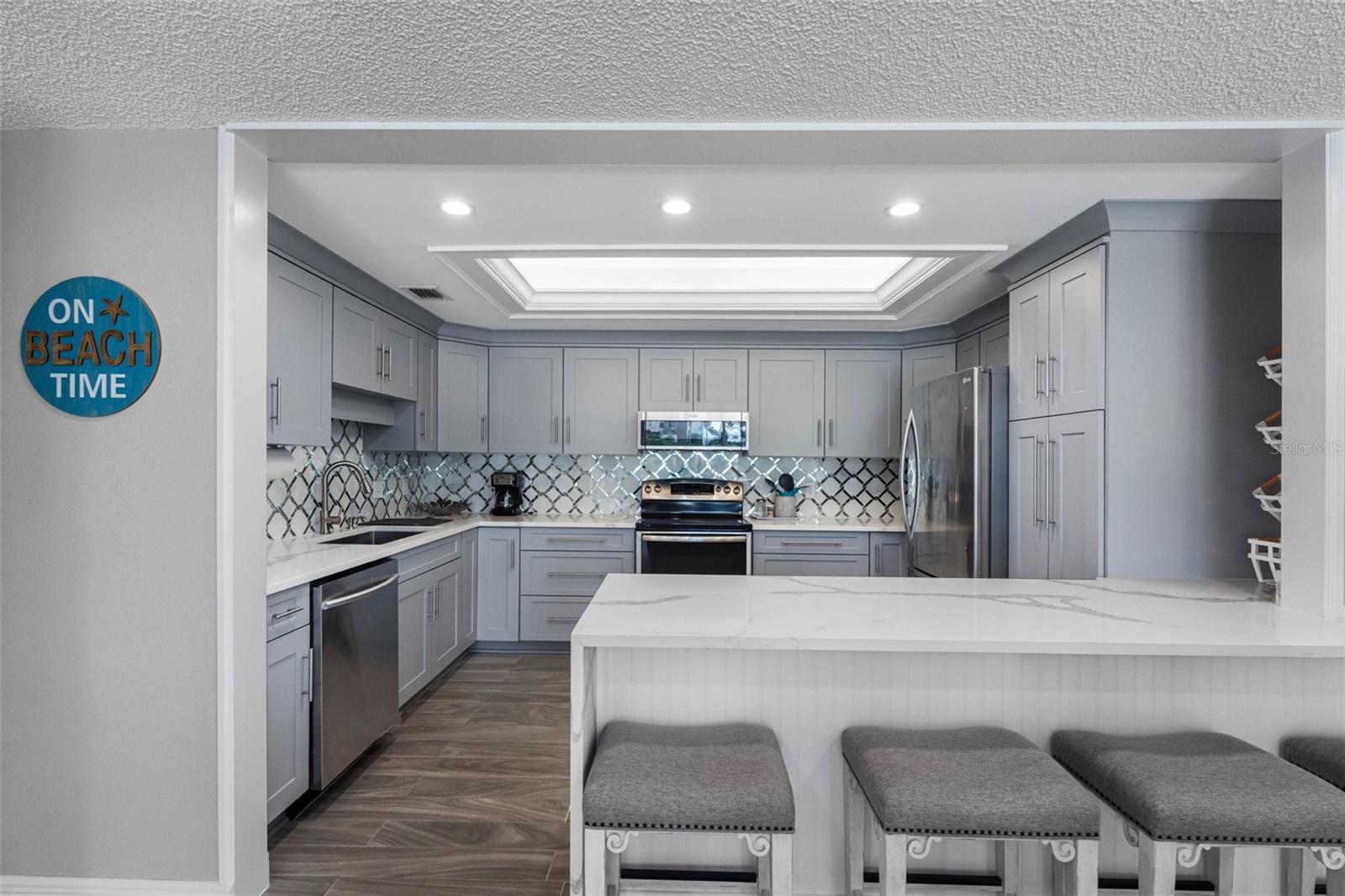 1501 GULF BLVD #102, CLEARWATER BEACH, FL, 33767