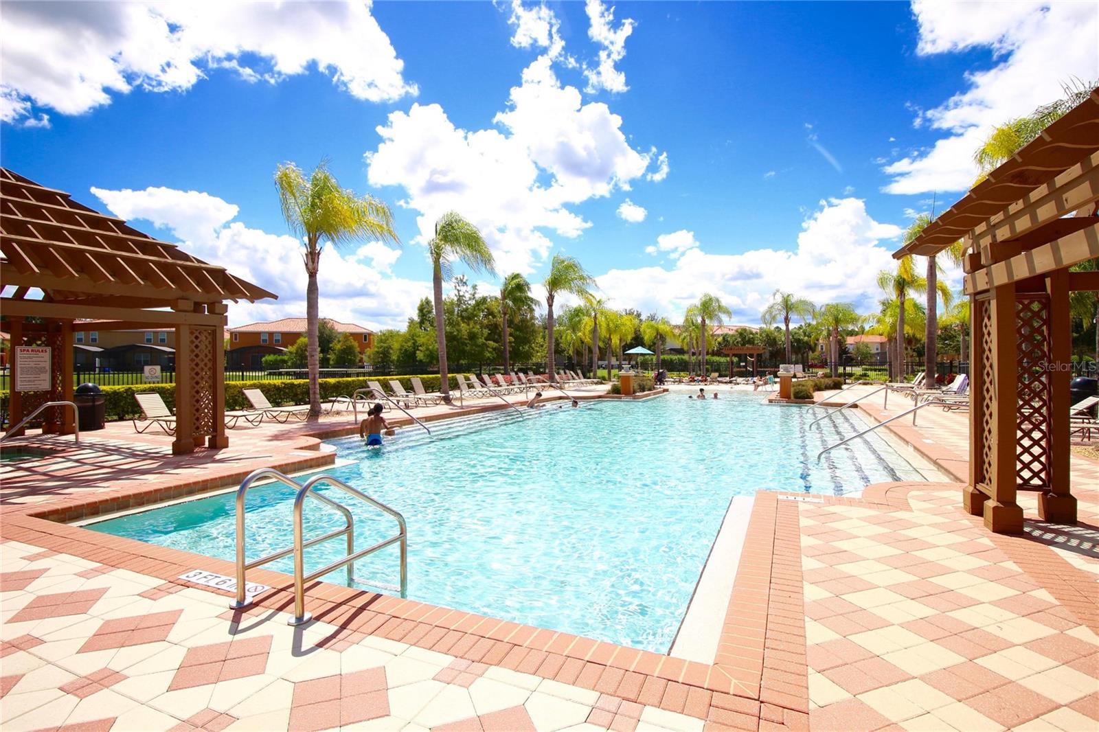 620 LAS FUENTES DR, KISSIMMEE, FL, 34746