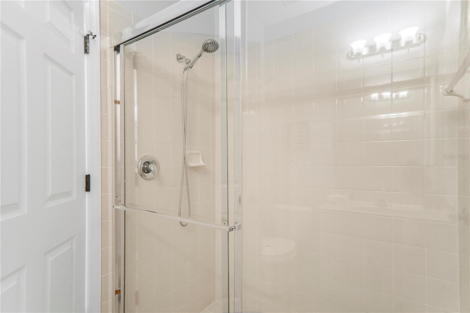 620 LAS FUENTES DR, KISSIMMEE, FL, 34746