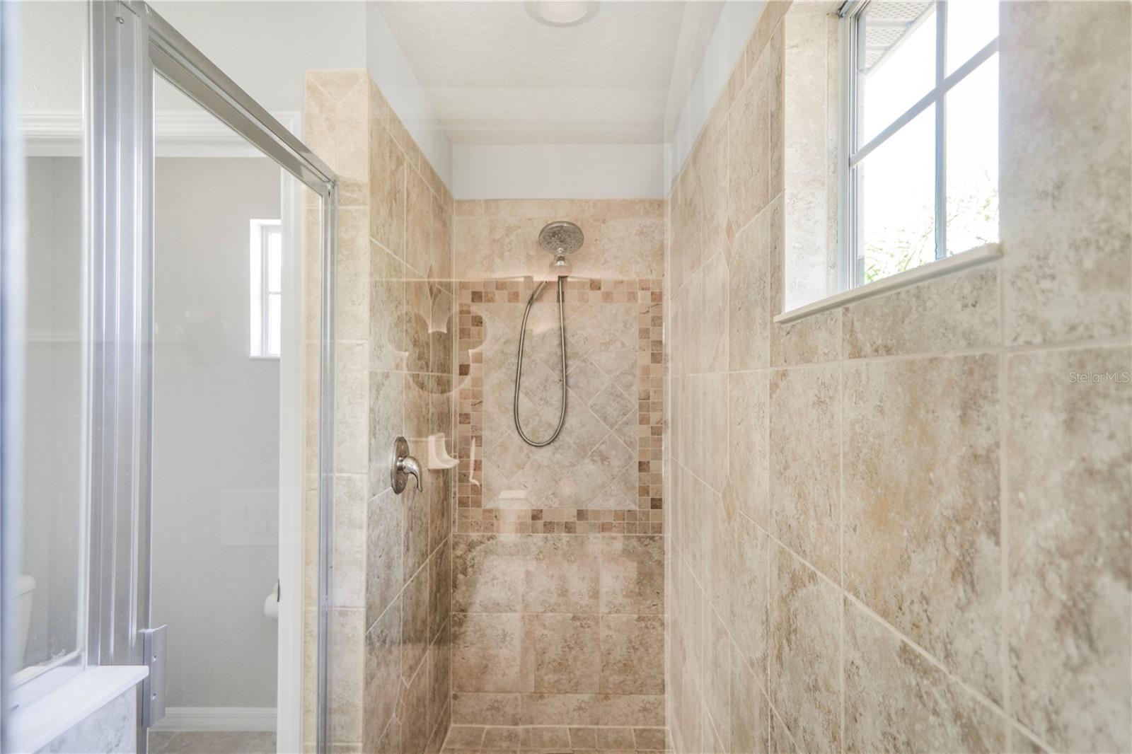 620 LAS FUENTES DR, KISSIMMEE, FL, 34746