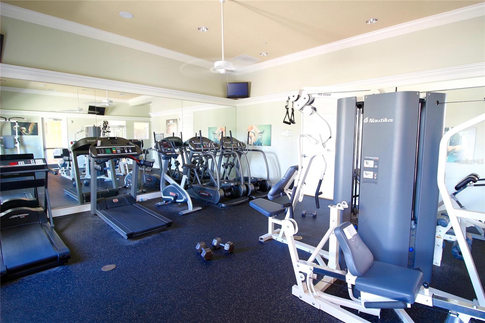 620 LAS FUENTES DR, KISSIMMEE, FL, 34746