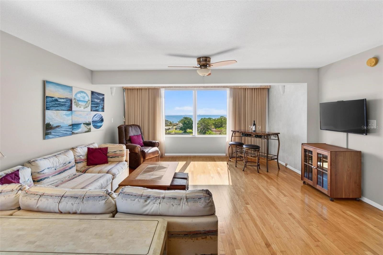 1365 SNELL ISLE BLVD NE #6A, ST PETERSBURG, FL, 33704