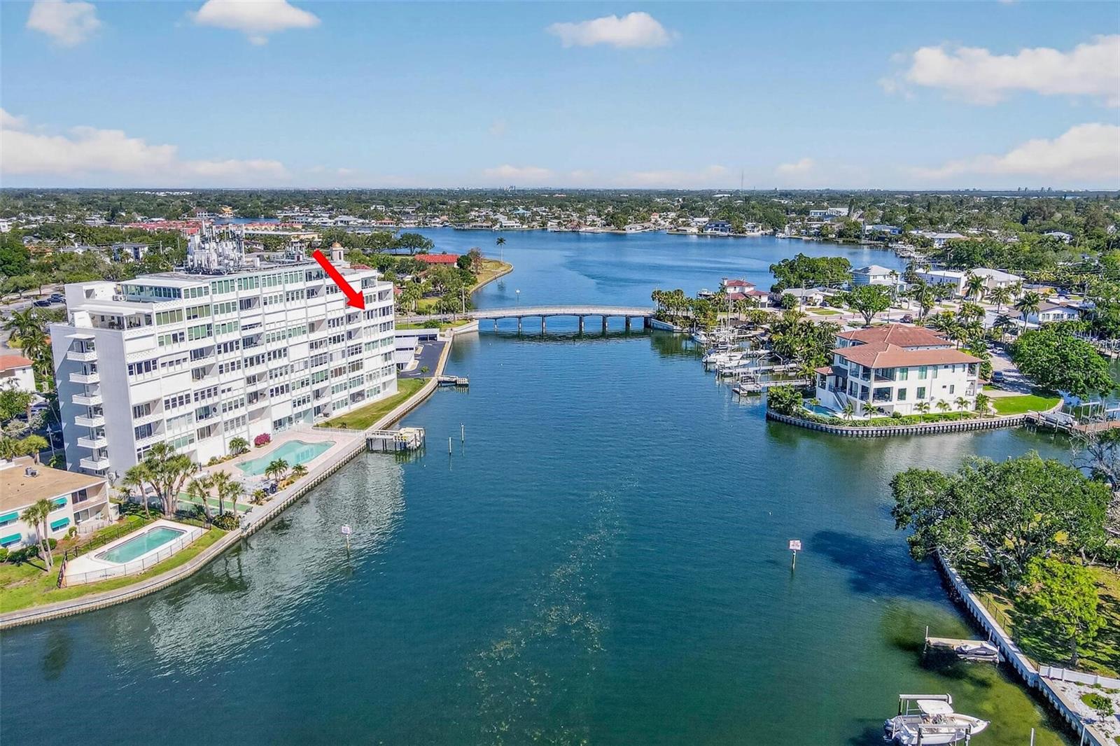 1365 SNELL ISLE BLVD NE #6A, ST PETERSBURG, FL, 33704