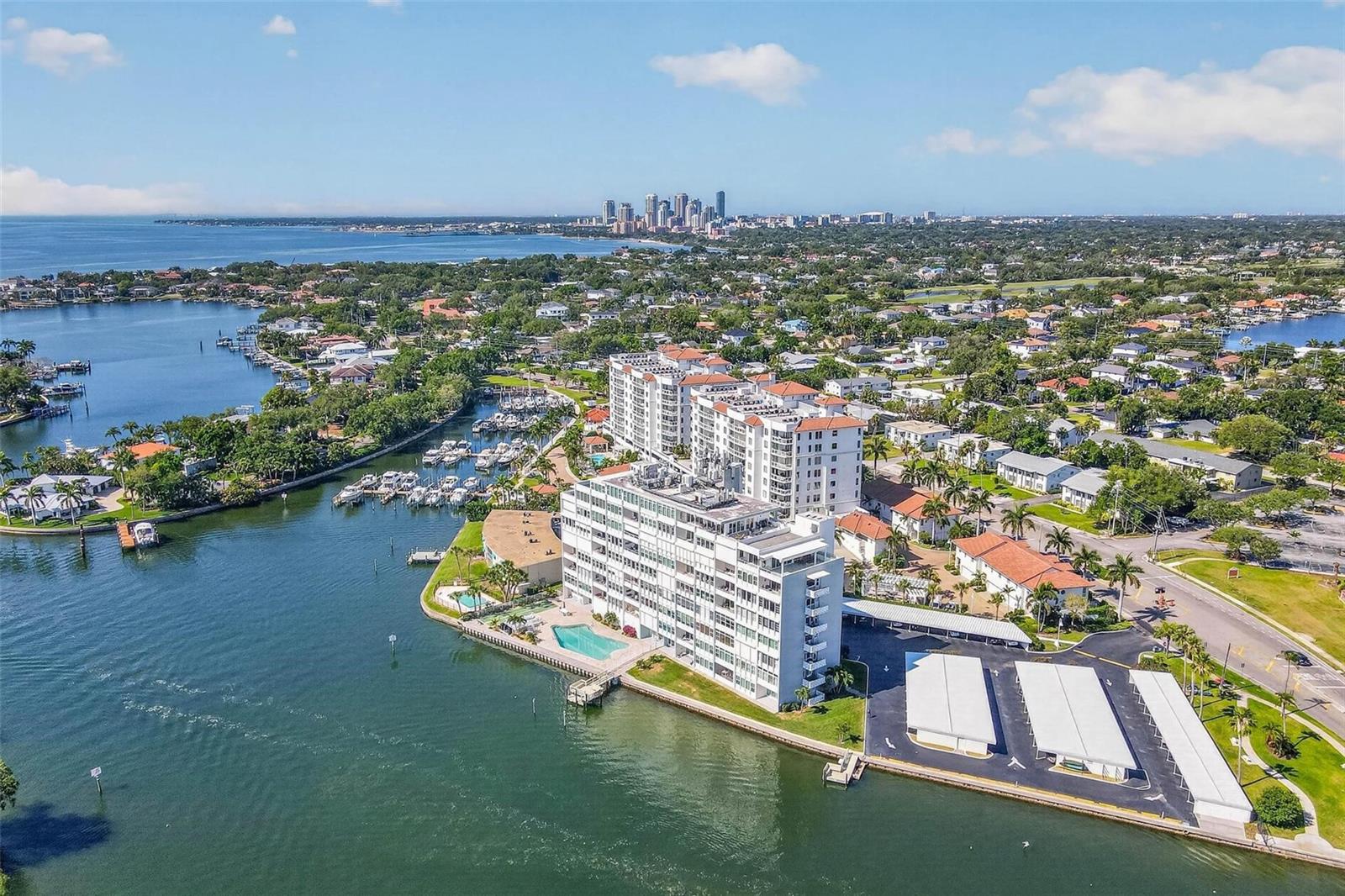 1365 SNELL ISLE BLVD NE #6A, ST PETERSBURG, FL, 33704