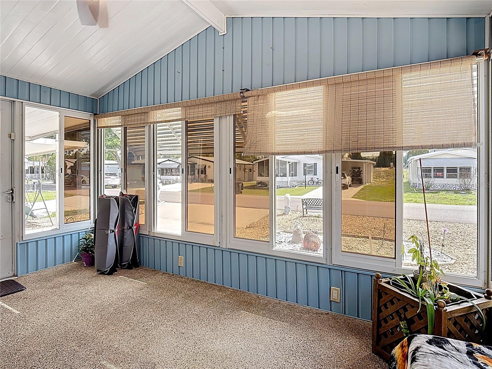 311 NESBITT PARK AVE, DAVENPORT, FL, 33897