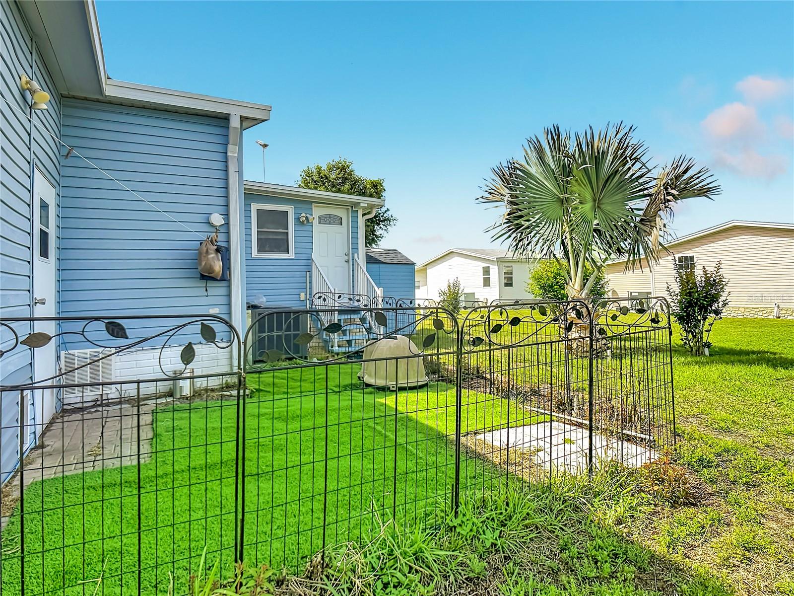 311 NESBITT PARK AVE, DAVENPORT, FL, 33897