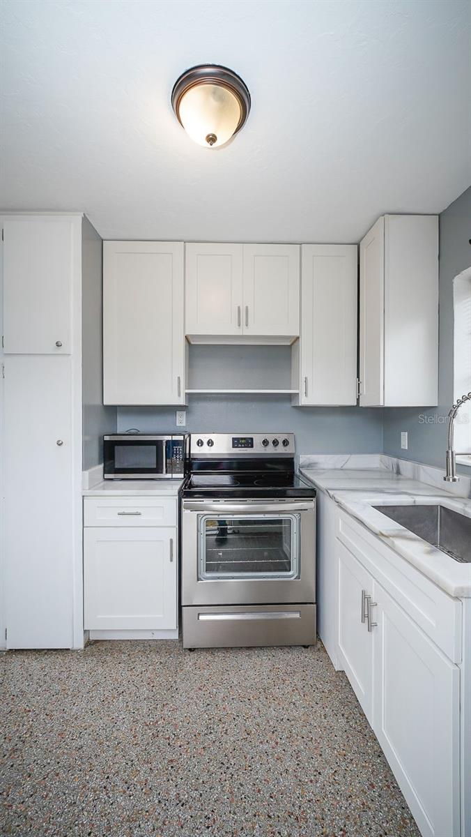 6538 42ND AVE N #7, ST PETERSBURG, FL, 33709