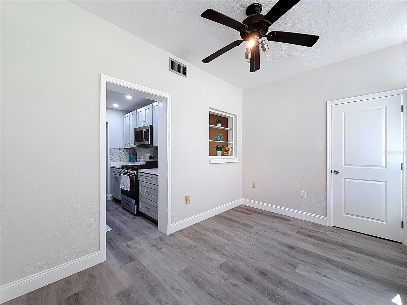 5840 30TH AVE S #106, GULFPORT, FL, 33707