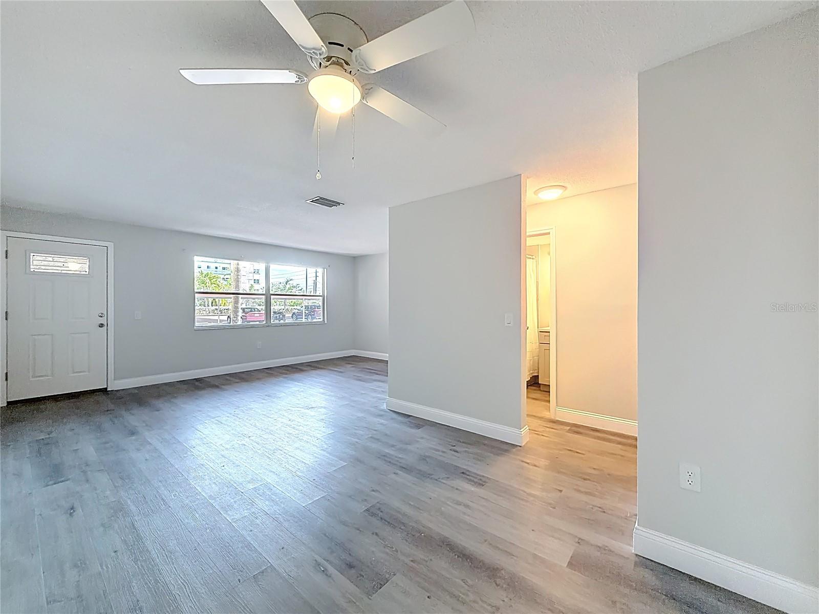 5840 30TH AVE S #106, GULFPORT, FL, 33707