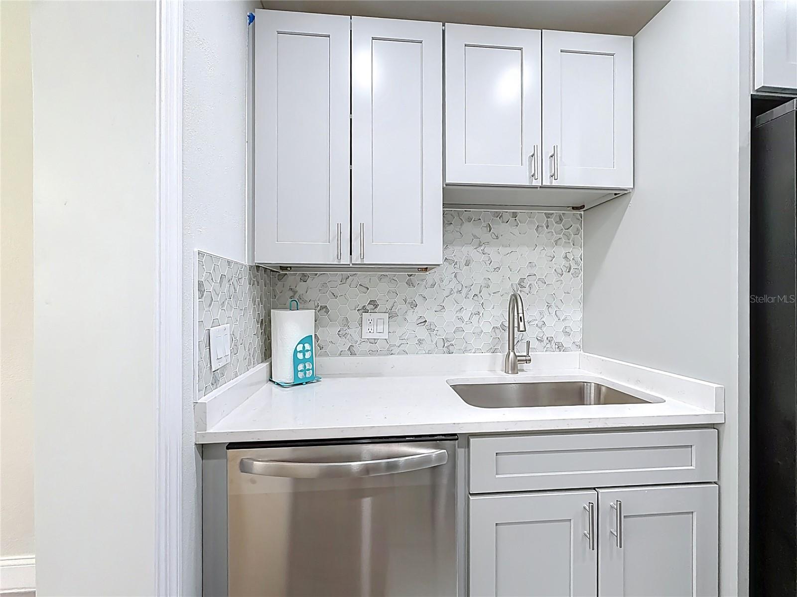 5840 30TH AVE S #106, GULFPORT, FL, 33707