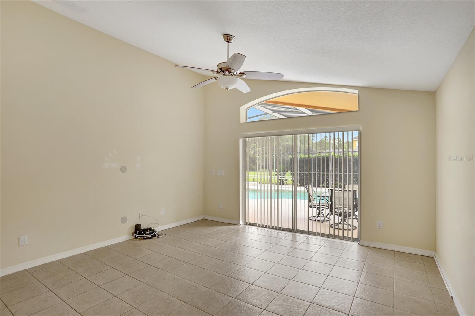 1029 ORANGE COSMOS BLVD, DAVENPORT, FL, 33837