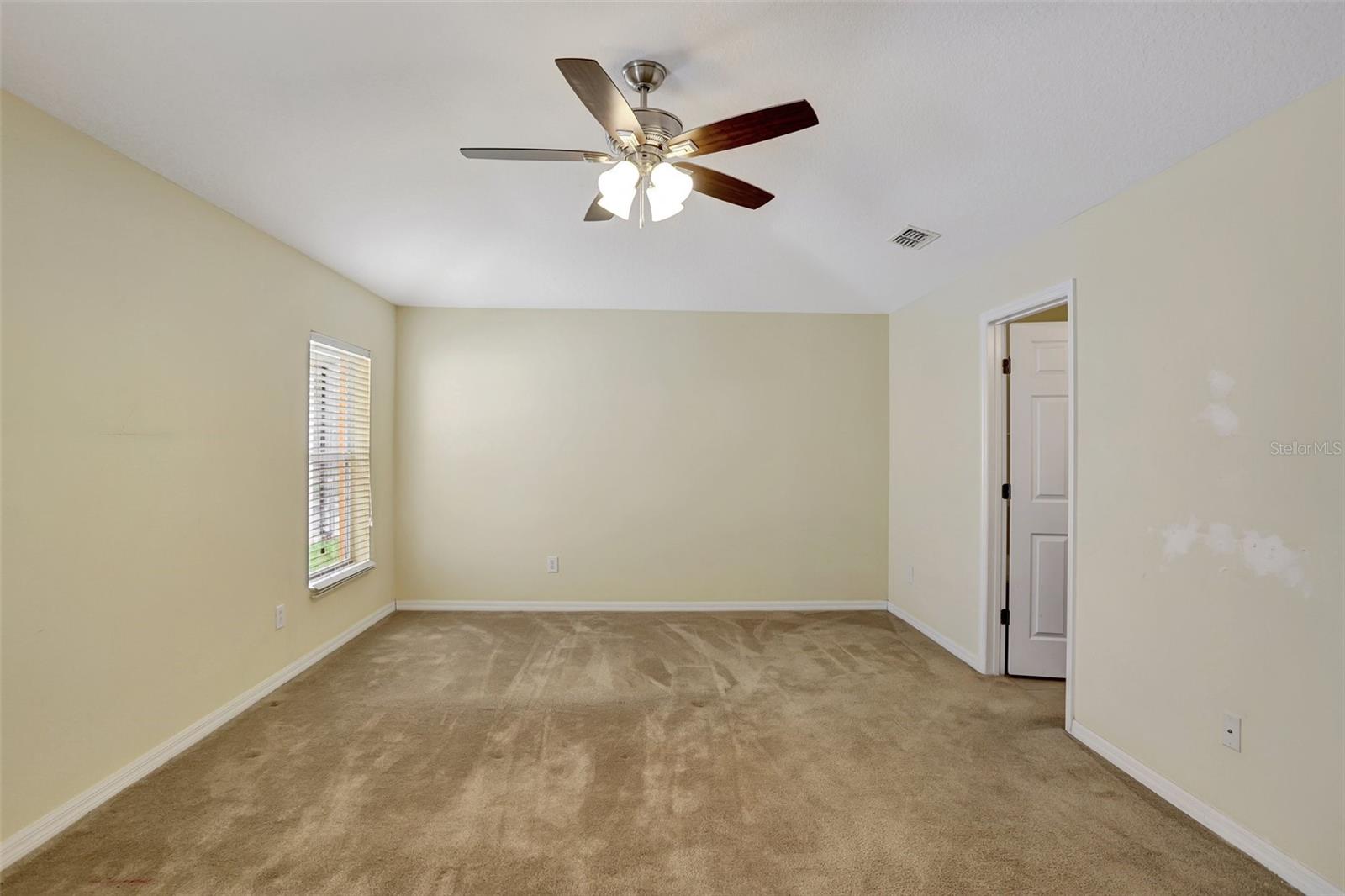 1029 ORANGE COSMOS BLVD, DAVENPORT, FL, 33837