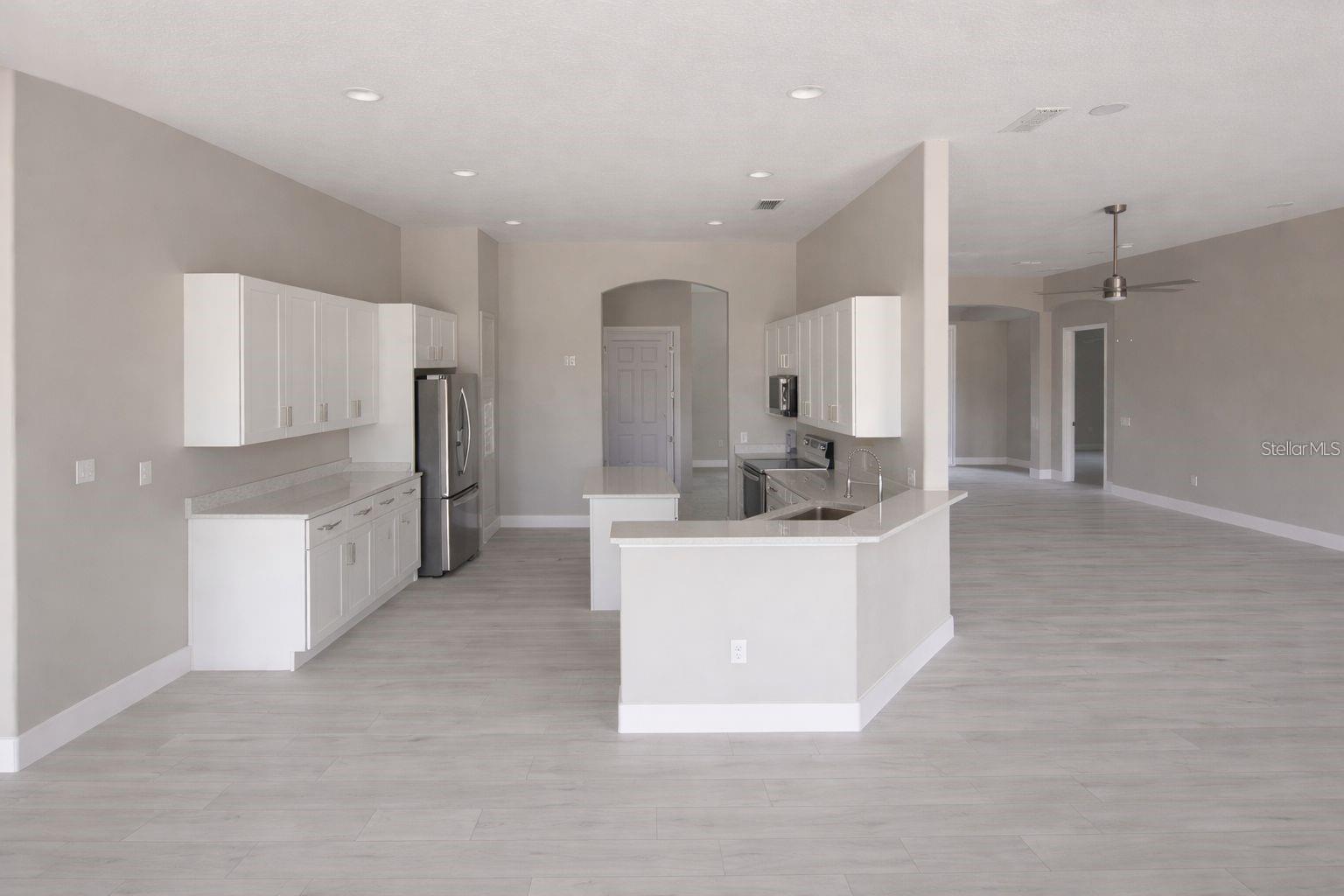 3504 VALLEYVIEW DR, KISSIMMEE, FL, 34746