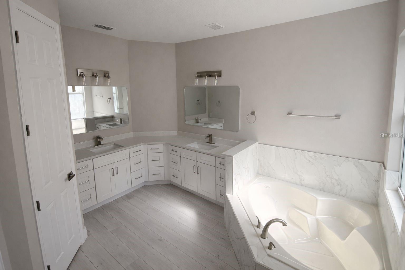 3504 VALLEYVIEW DR, KISSIMMEE, FL, 34746