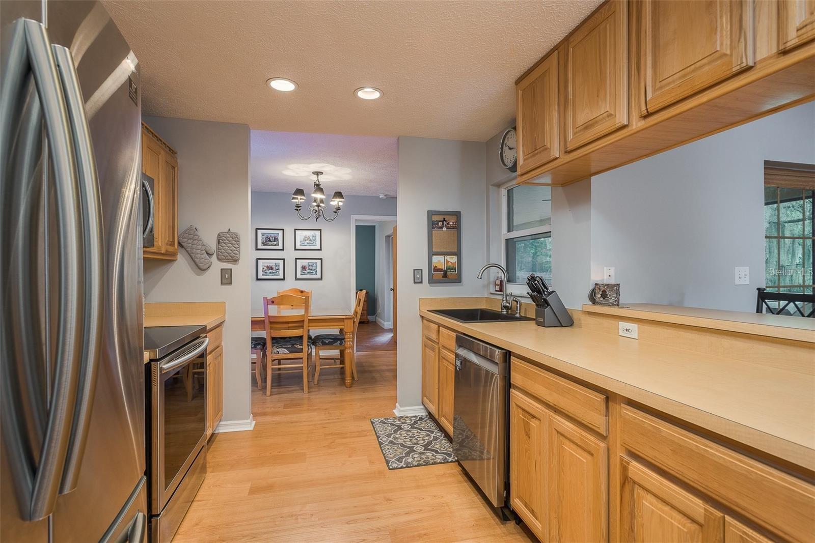 18619 YOKAM AVE, LUTZ, FL, 33549