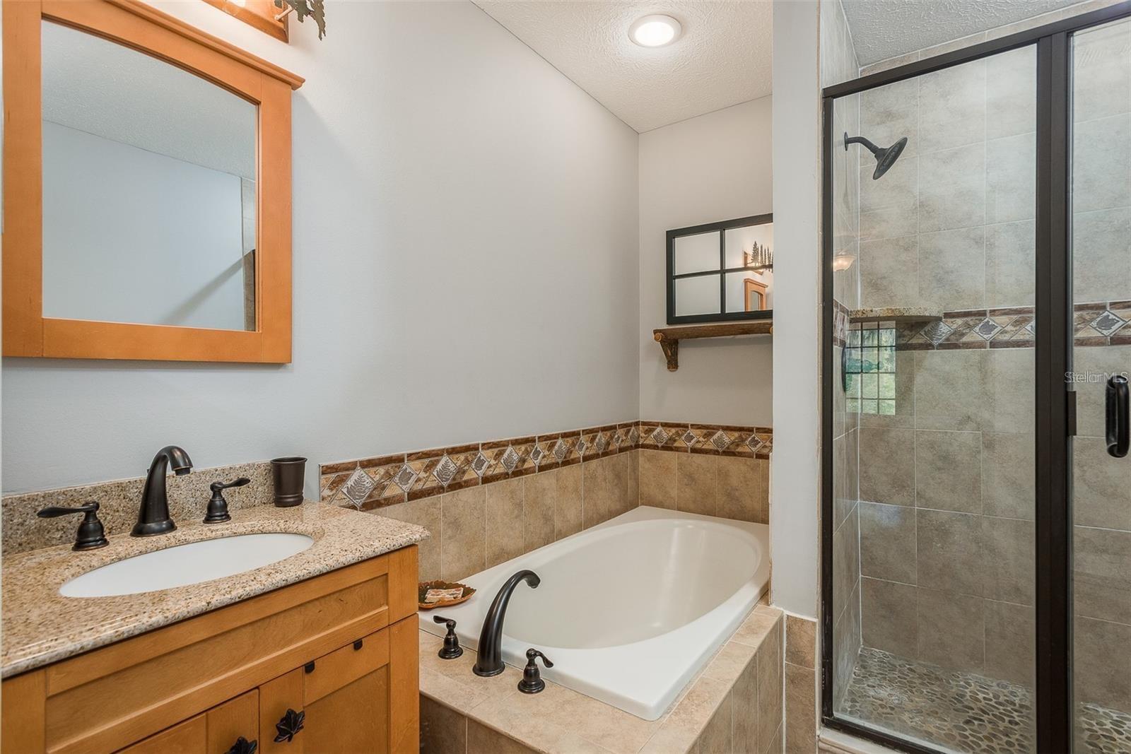 18619 YOKAM AVE, LUTZ, FL, 33549