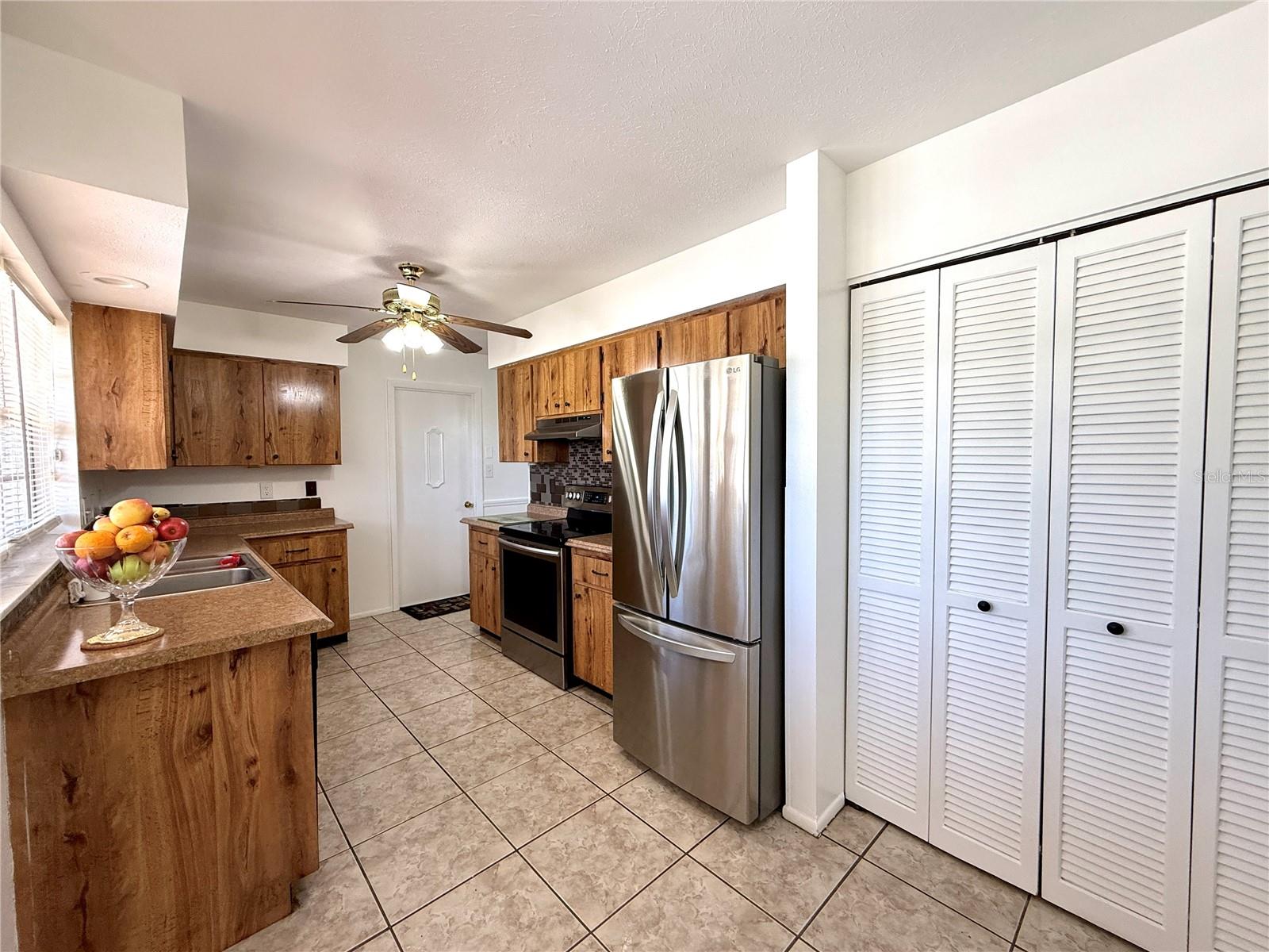 5389 FOXWOOD DR, SARASOTA, FL, 34232