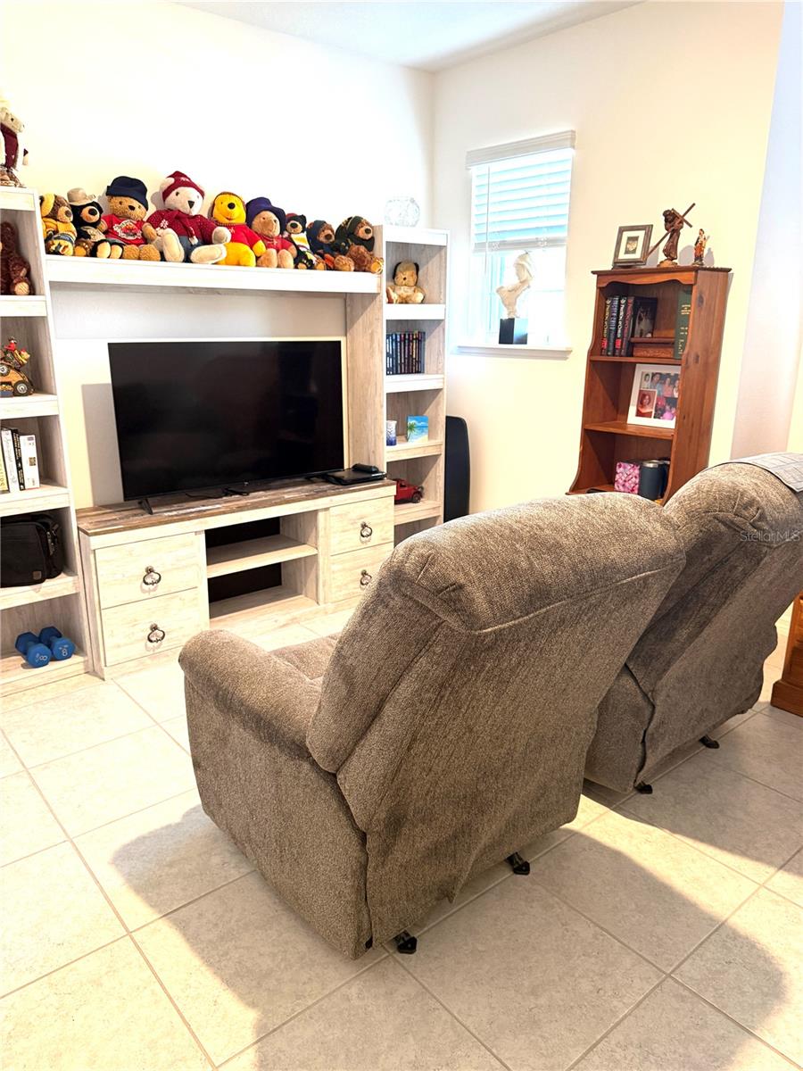 6615 RHYTHM DR, MASCOTTE, FL, 34753