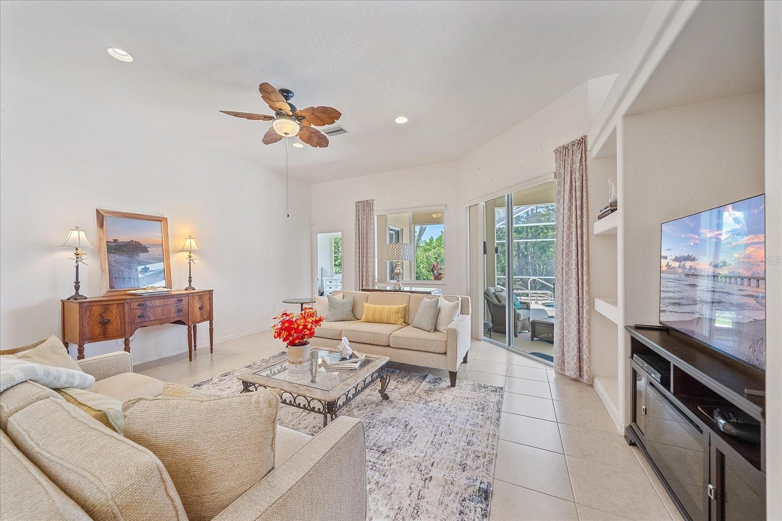 7220 SOUTHGATE CT, SARASOTA, FL, 34243