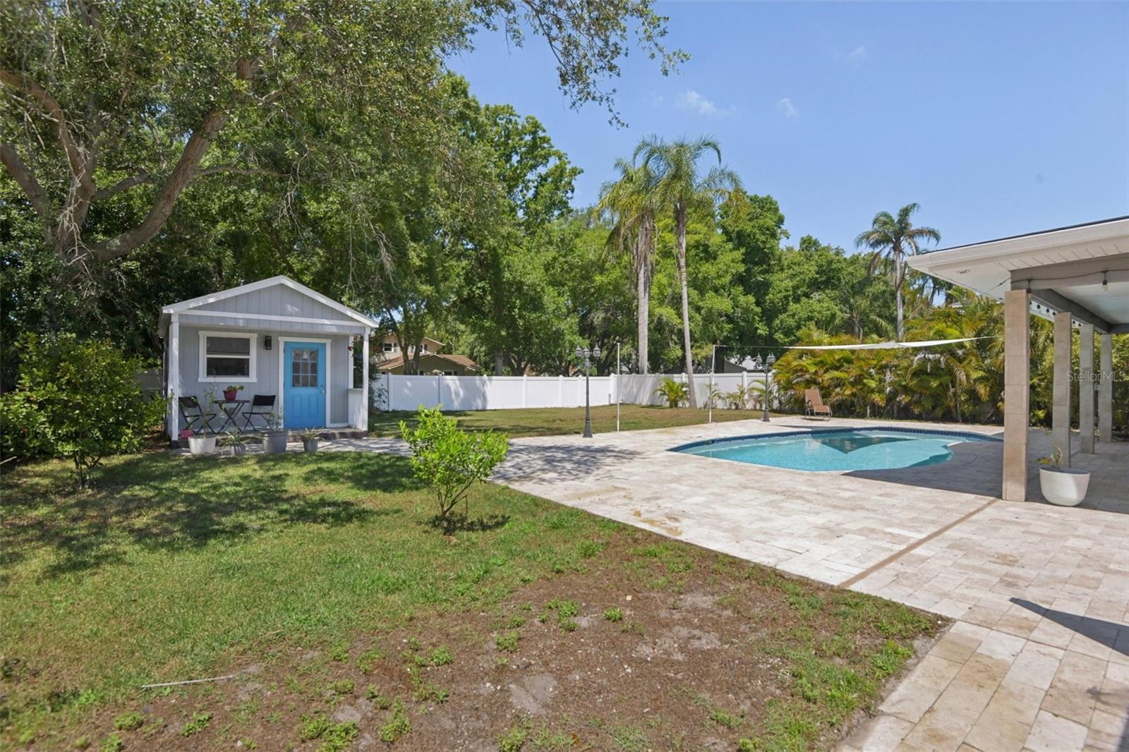 10000 W BAY ST, SEMINOLE, FL, 33776