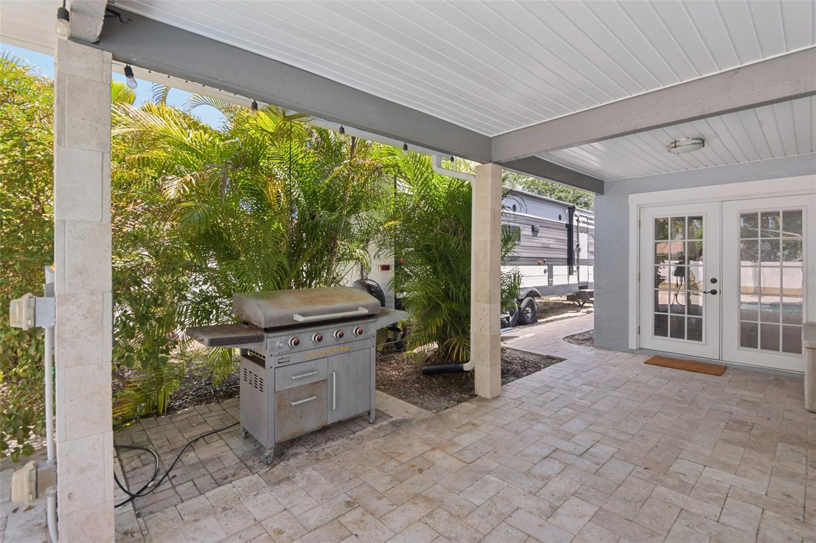 10000 W BAY ST, SEMINOLE, FL, 33776