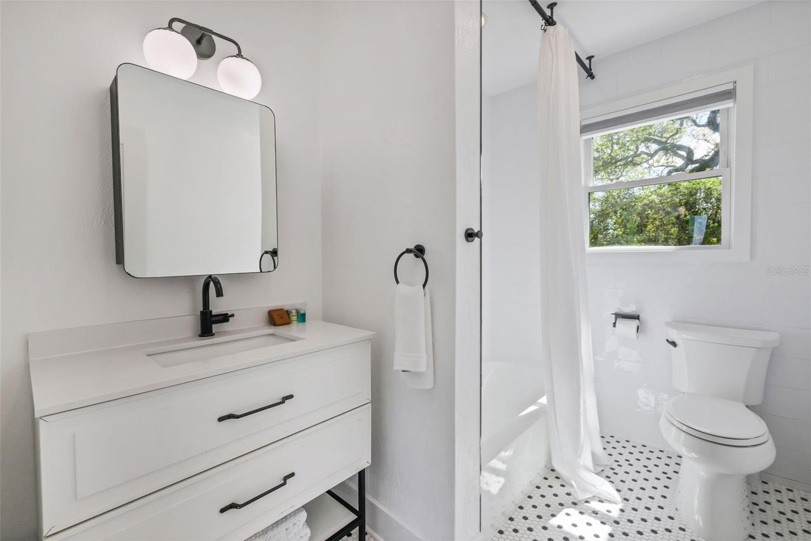 39 E PARK AVE, ST AUGUSTINE, FL, 32084