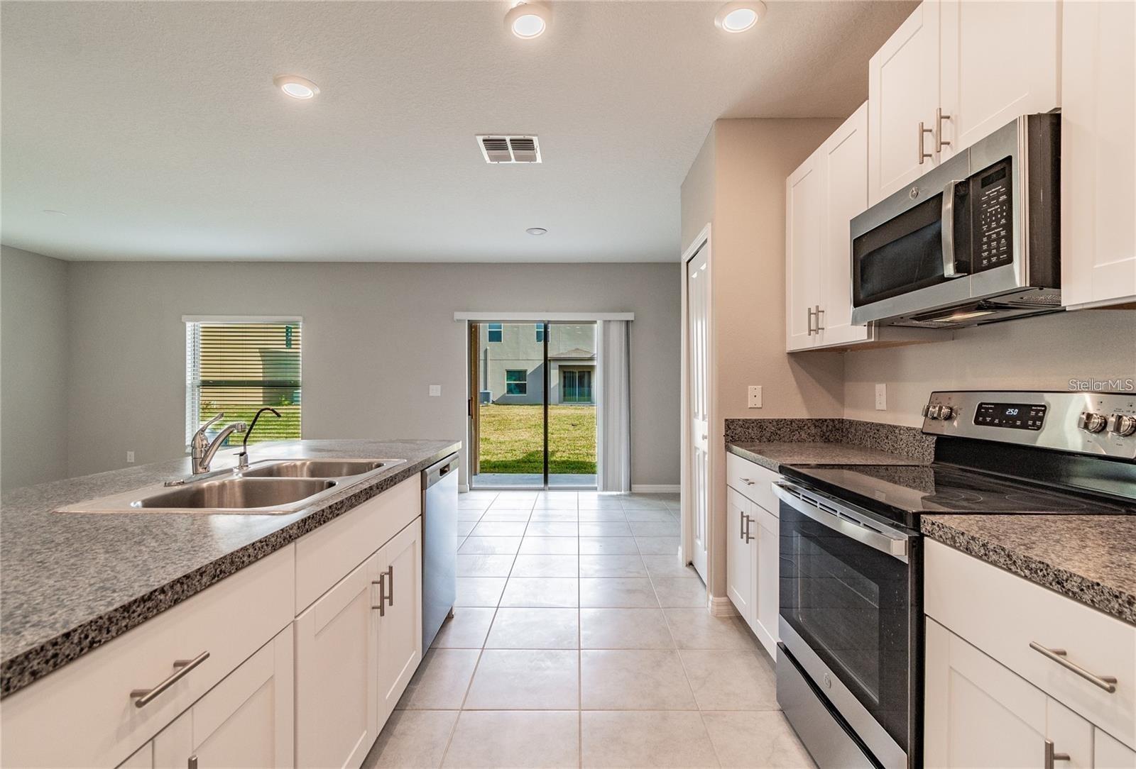 4708 SUMMER SAVORY ST, TAMPA, FL, 33619