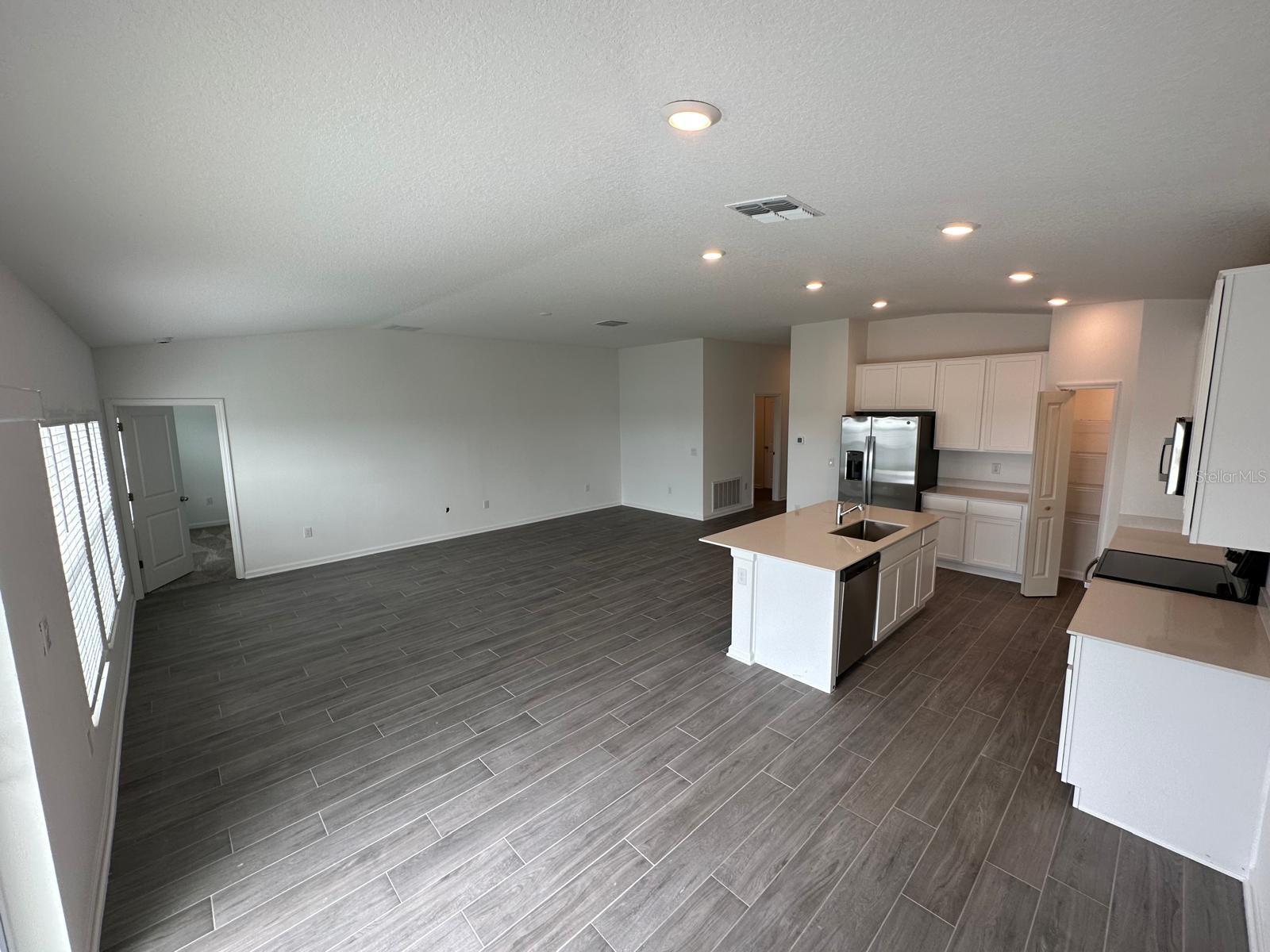 652 TROTTERS DR, EAGLE LAKE, FL, 33839