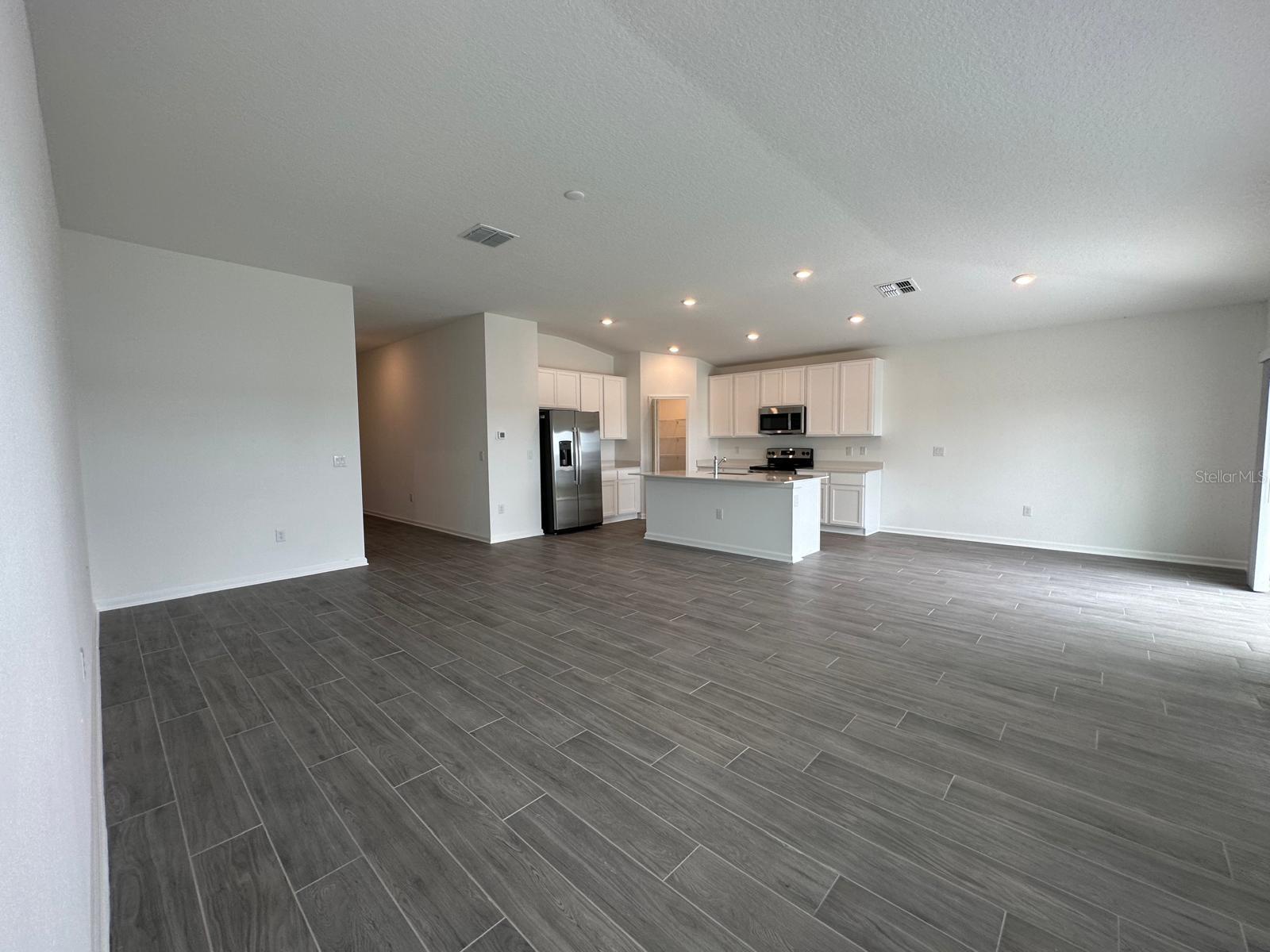 652 TROTTERS DR, EAGLE LAKE, FL, 33839