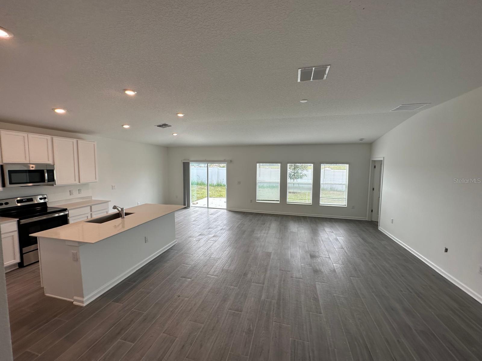 652 TROTTERS DR, EAGLE LAKE, FL, 33839