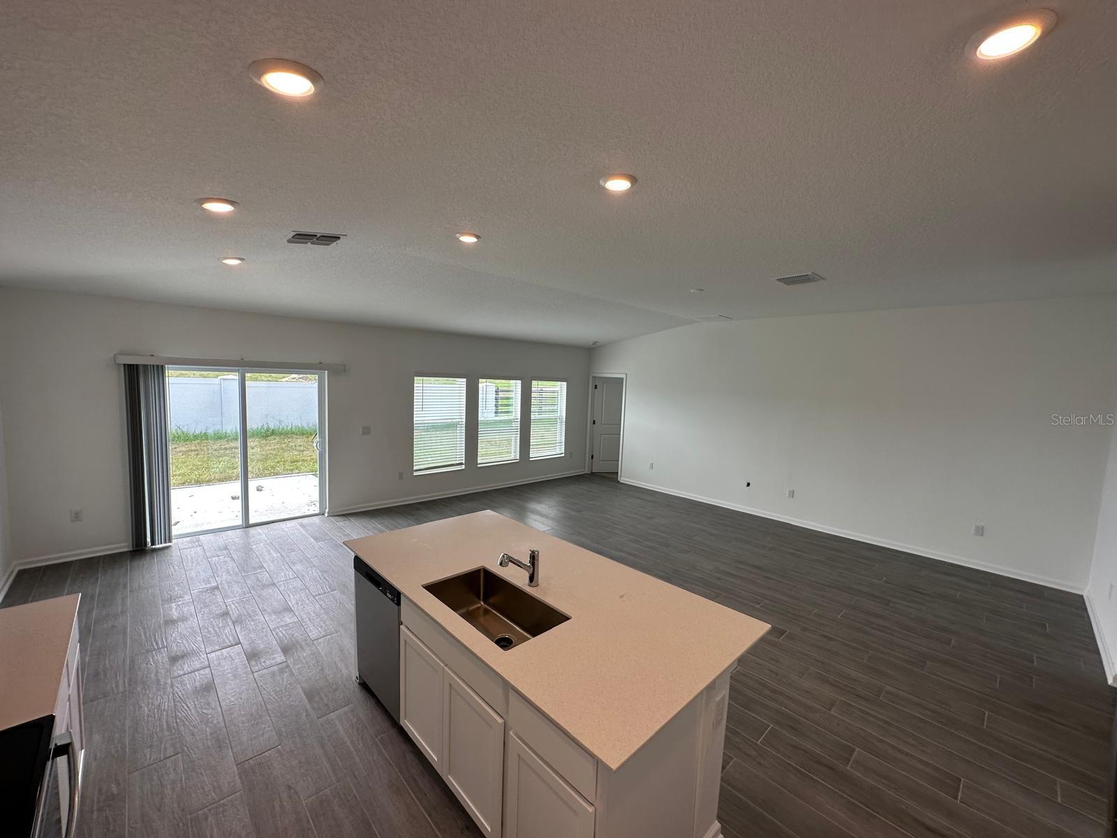 652 TROTTERS DR, EAGLE LAKE, FL, 33839