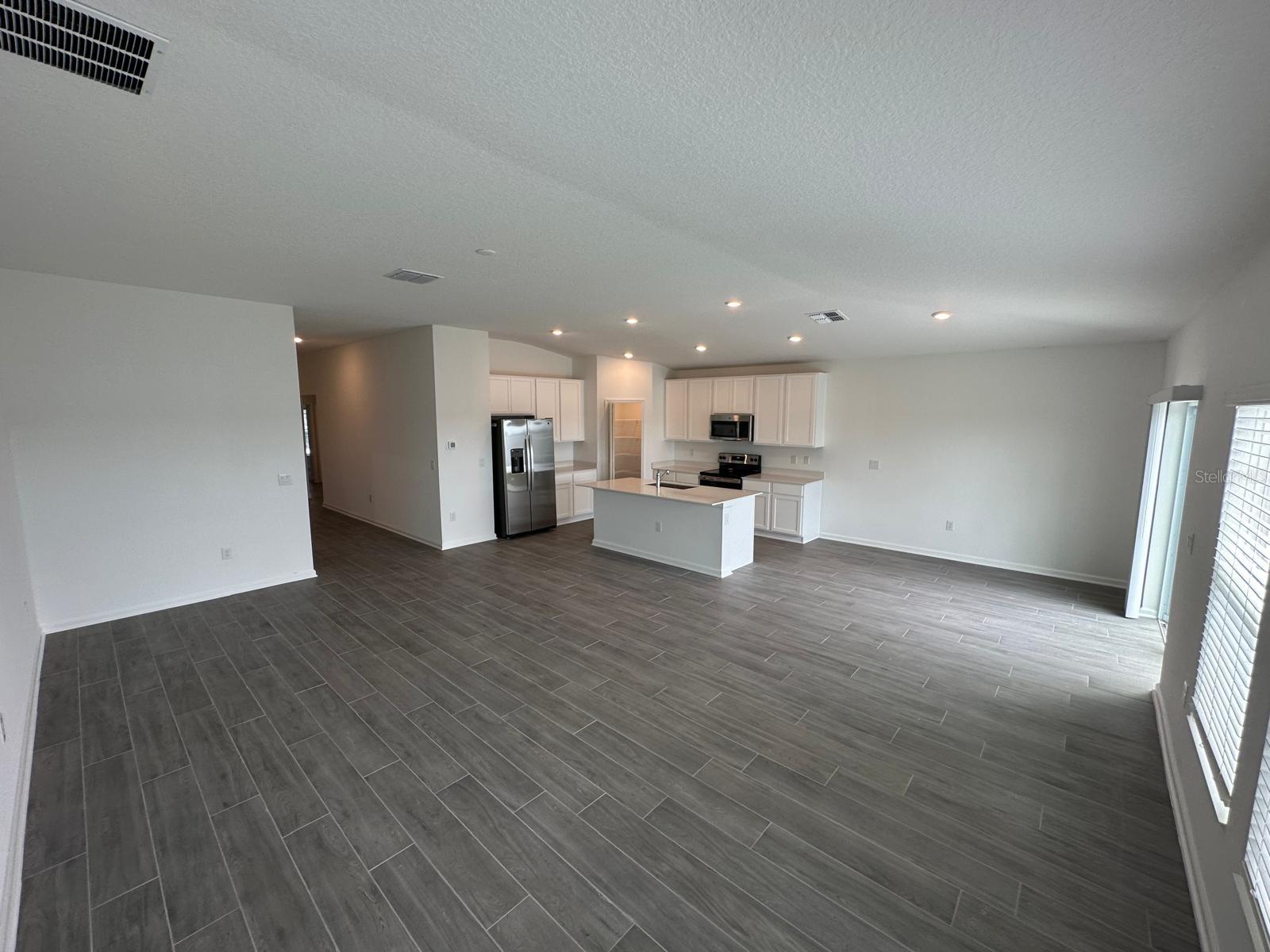 652 TROTTERS DR, EAGLE LAKE, FL, 33839