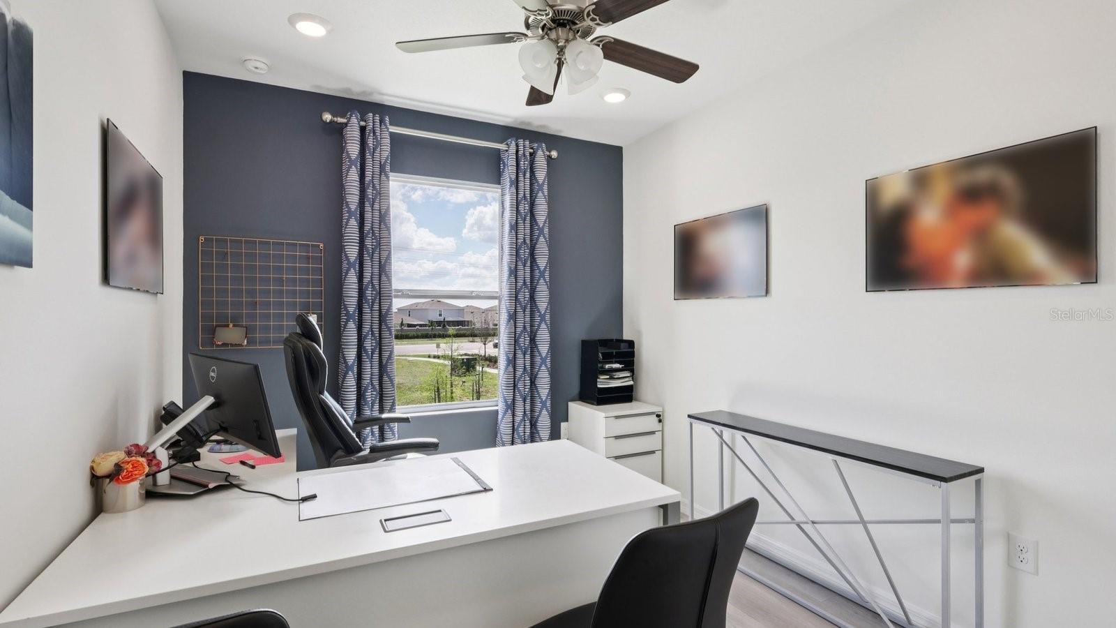 31185 MIDNIGHT SUN WAY, WESLEY CHAPEL, FL, 33545