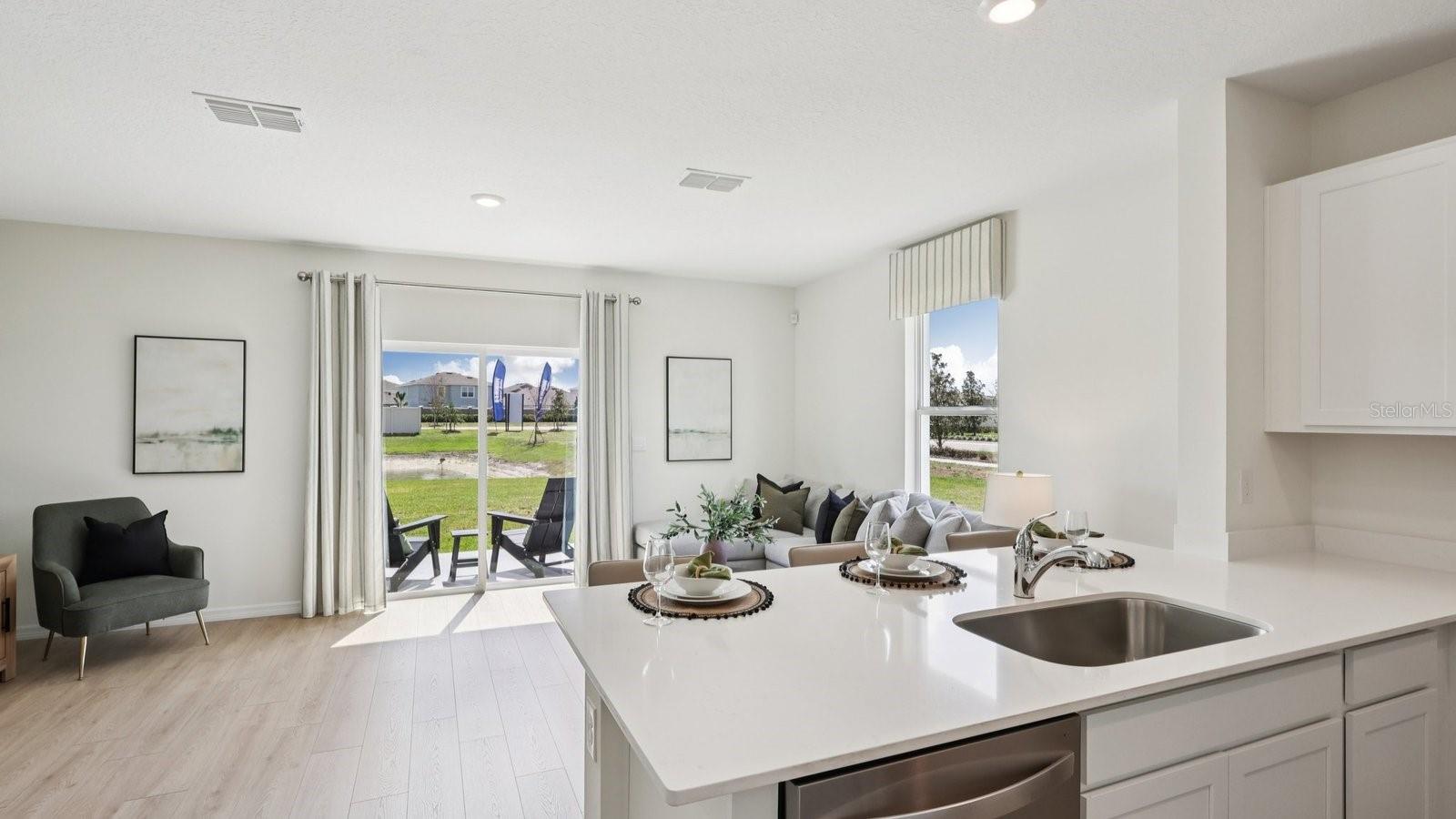 31185 MIDNIGHT SUN WAY, WESLEY CHAPEL, FL, 33545