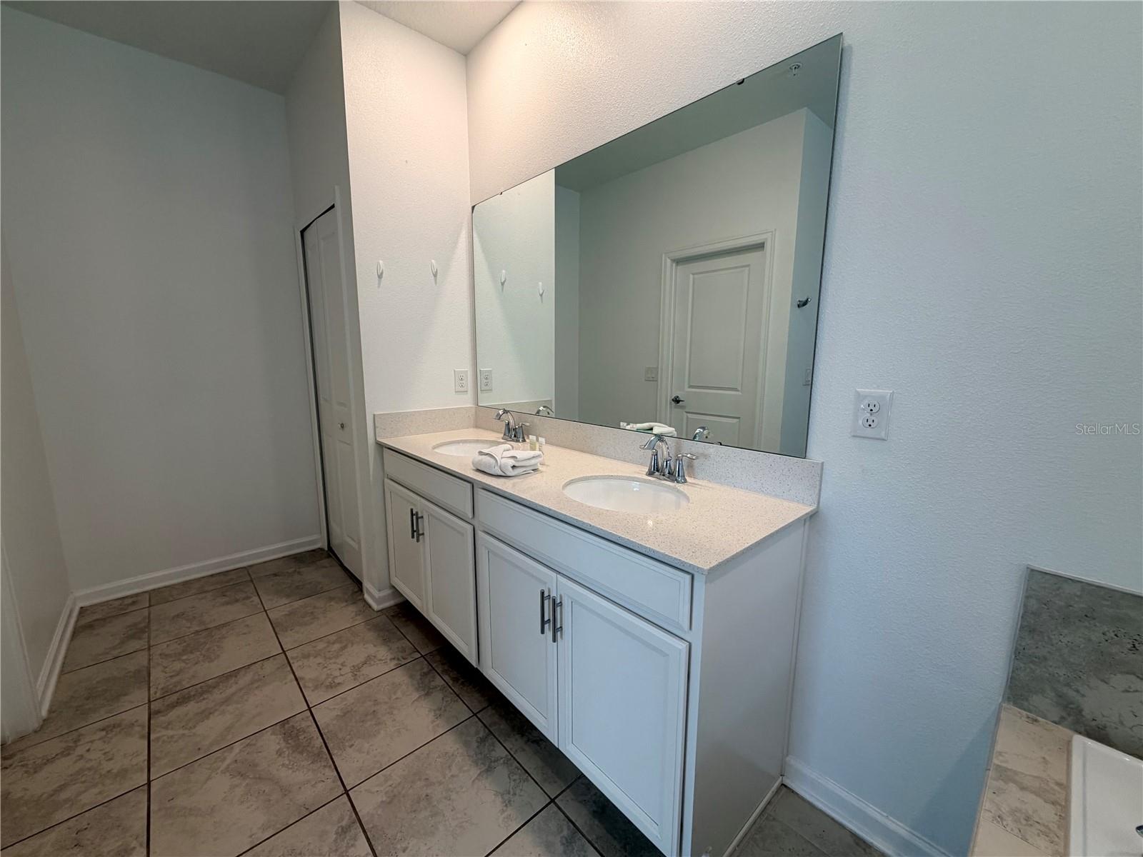 1115 CHALLENGE DR, DAVENPORT, FL, 33896